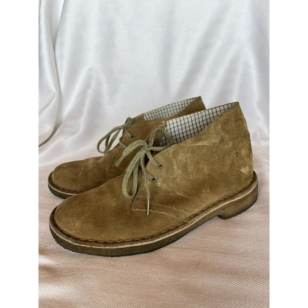 Original Clark’s Chukka Gum‎ Sole Suede Shoes Women Size 6